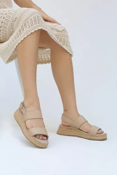 Sandali da donna nudi in materiale in pelle naturale smeriglio in gomma Jud Wrap Sole Nude
