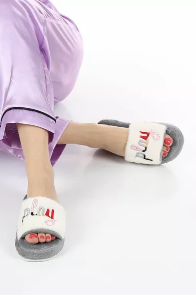 GRIJZE GEBORDUURDE PLUCHE HUISPANTOFFELS