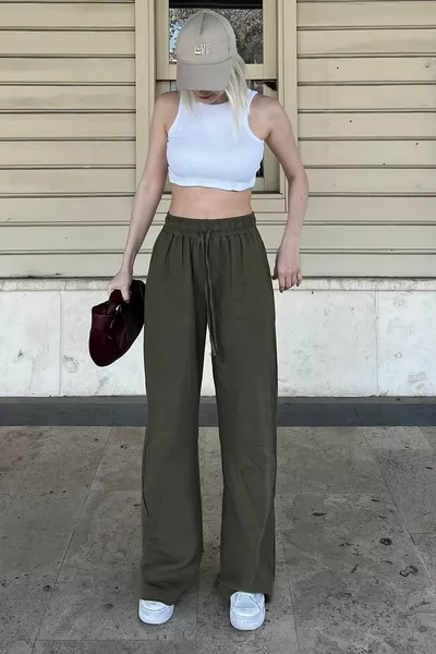 بنطلون نسائي عريض الساق أخضر داكن 