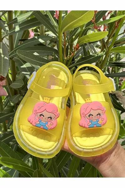 مضاءة صنادل فاخرة للأطفال النعال خفيفة الوزن النعال لينة وحيد ، الصنادل