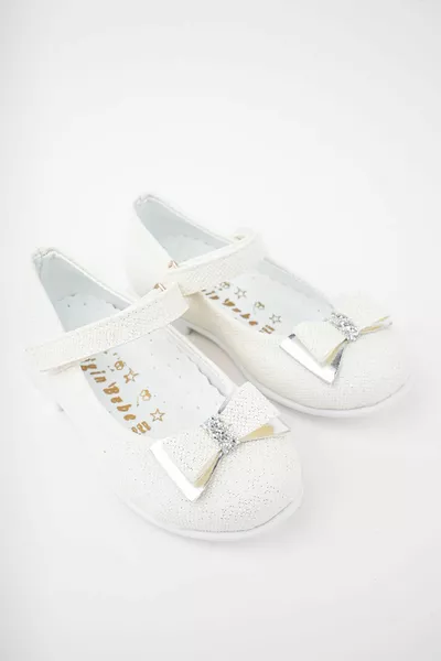 Обувки за момиченце с лък