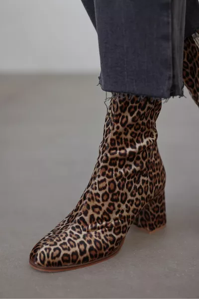 Pensa Stretch Laarzen met Korte Hakken - LEOPARD
