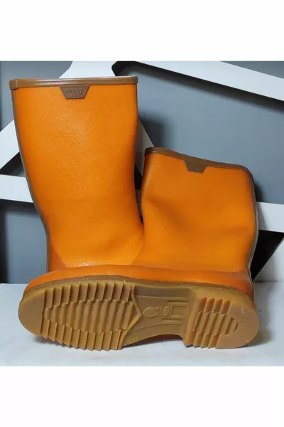 أحذية محارة طويلة مطاطية برتقالية للرجال