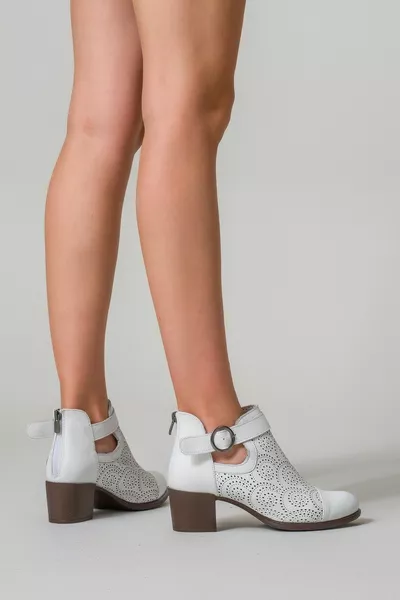 Echt lederen zomer geperforeerde laarzen voor dames 