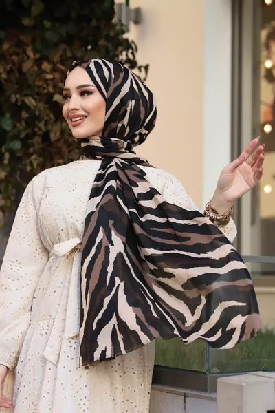 Armin Patterned Cheesecloth Hijab Shawl Brown