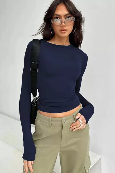 طاقم الرقبة الأساسية طويلة الأكمام bodysuit