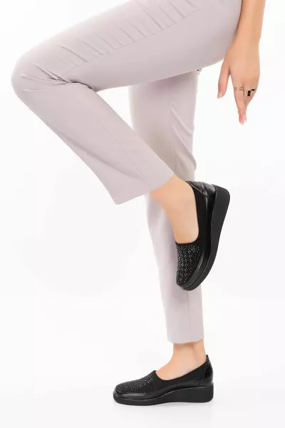  جلد طبيعي العظام كعب حفز مفصلة المرأة الأسود الدانتيل الأحذية