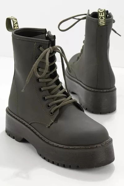 حذاء كاكي نسائي غير لامع وبوت 