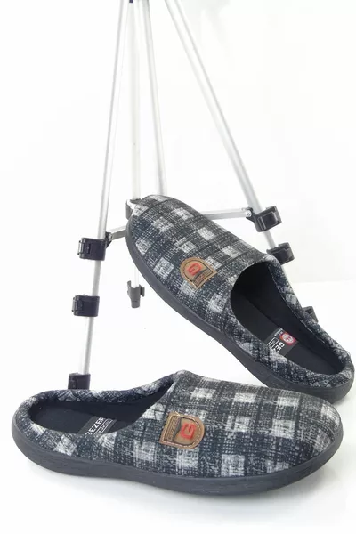 شباشب منزلية رجالية شتوية قابلة للغسل للرجال 