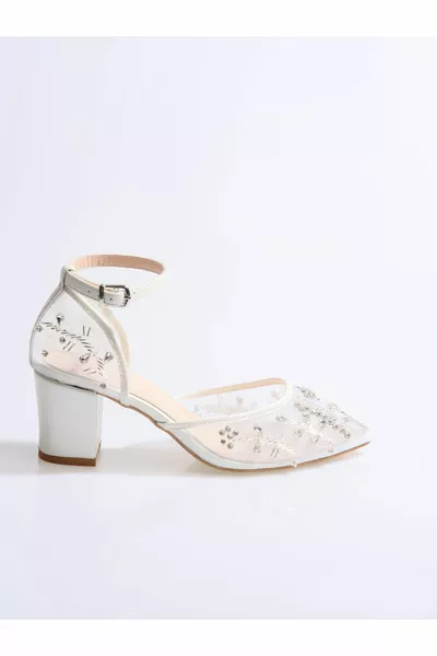 bridal shoes , off-white bridal shoes, white bridal shoes , embroidered bridal shoes
