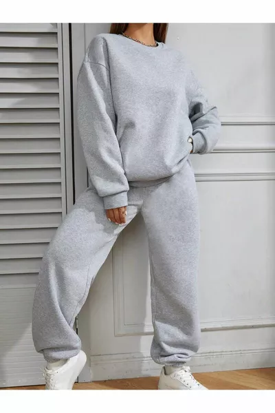 Женский оверсайз спортивный костюм с круглым вырезом и хлопком зимой