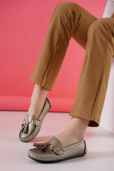 شقق باليه مشبك شرابة