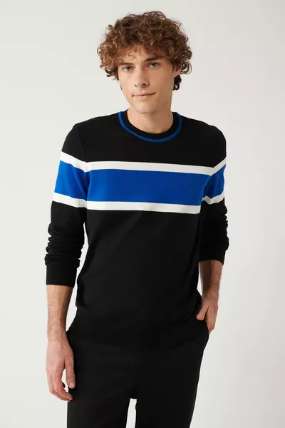 Мужской черный трикотажный свитер из хлопка с фактурным узором и круглым вырезом 