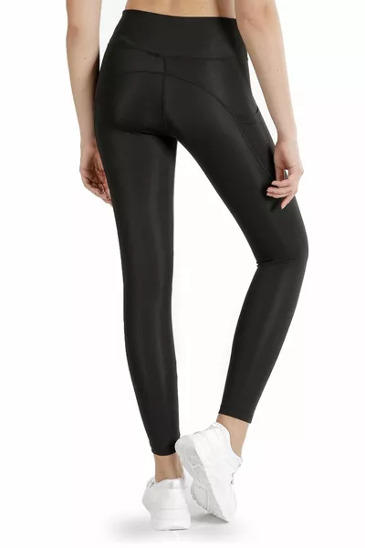 Спортен клин с висока талия, двойни джобове, еластичен и оформящ тялото