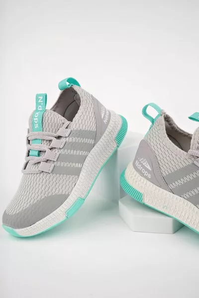 Baskets grises pour enfants avec garniture verte