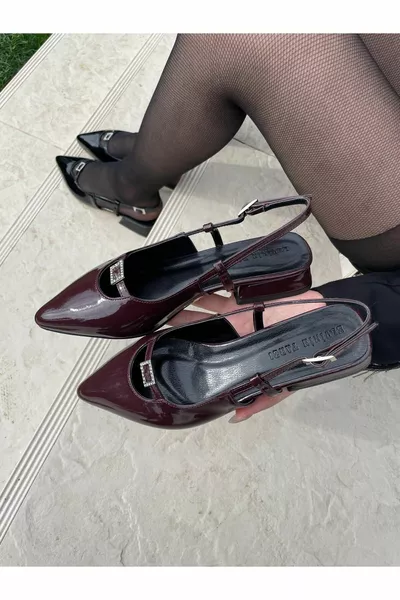 Bella Taşlı Toka Detaylı Bordo Rugan Babet