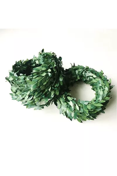  Meter Grüner Blätterdraht-Kletterpflanze Dekorativer Kranz - Flexibel und Haltbar, Für Innen- und Außendekoration