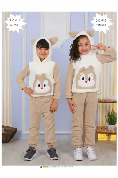 plush children's top and bottom set