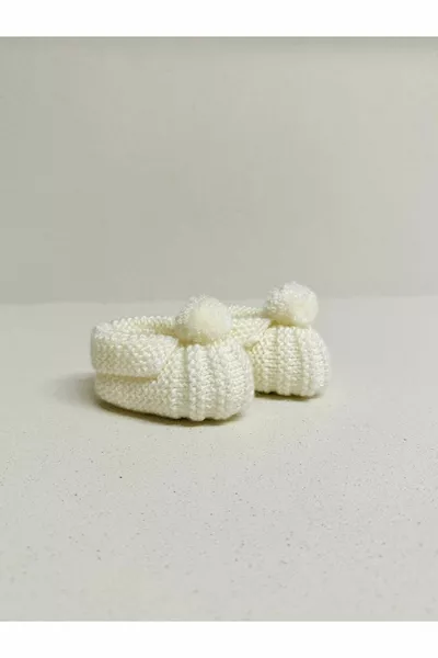 Creapoint Stivaletti Ecru Lavorati A Maglia Neonato Con Pompon