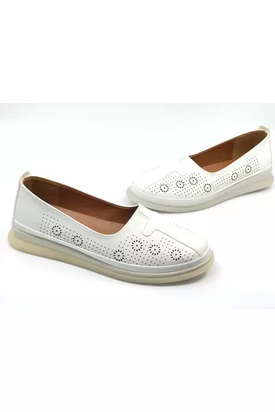 Mehtap Laser Detailed Women's Ballet Flats Shoes WHITE