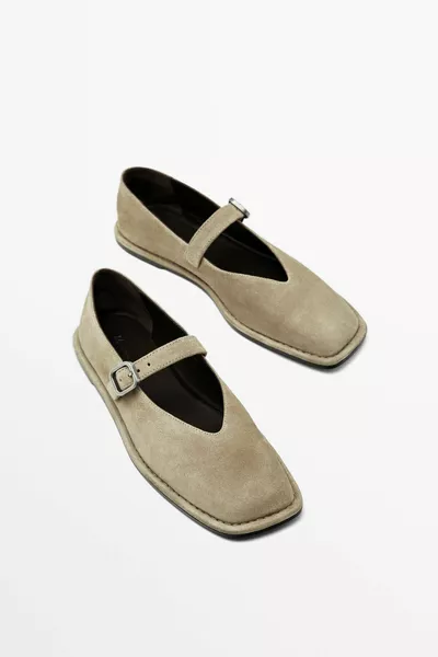 Ballerine spesse in camoscio con fibbia