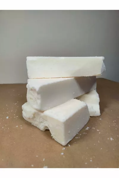 شمع صويا طبيعي ٪ نباتي لصنع الشموع العضوية على شكل قالب بوزن 1 كغ مع رائحة طبيعية