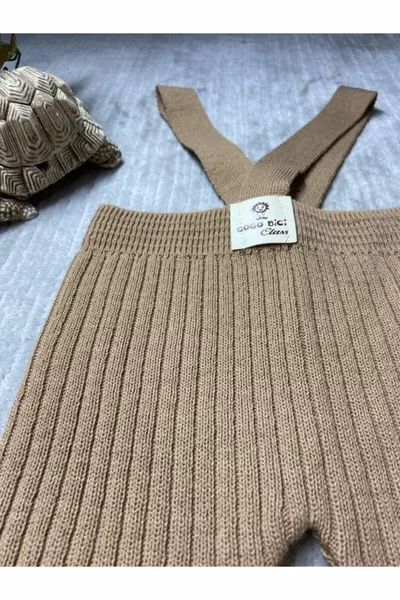 طماق مضلعة محبوكة بحزام