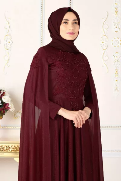 Robe de soirée hijab avec guipure et cape - Bordeaux