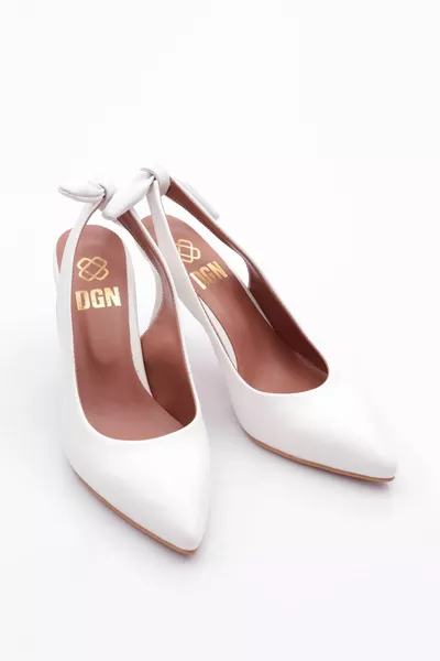 y Lage enkelhakken met puntige neus voor dames