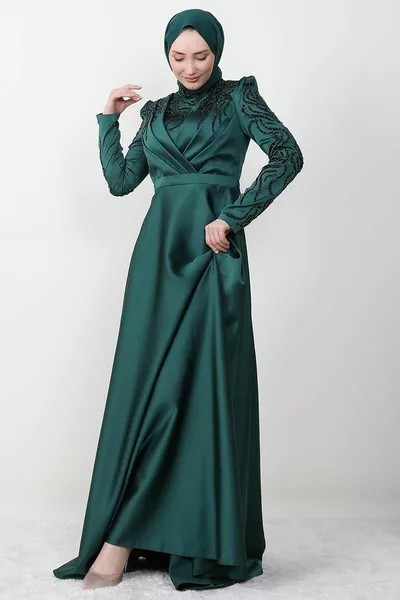 الحجاب مساء اللباس الزمرد