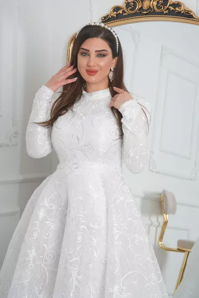 Paillettenbesetztes Spitzendesign Corsage Hijab Abendkleid mit weitem Rock