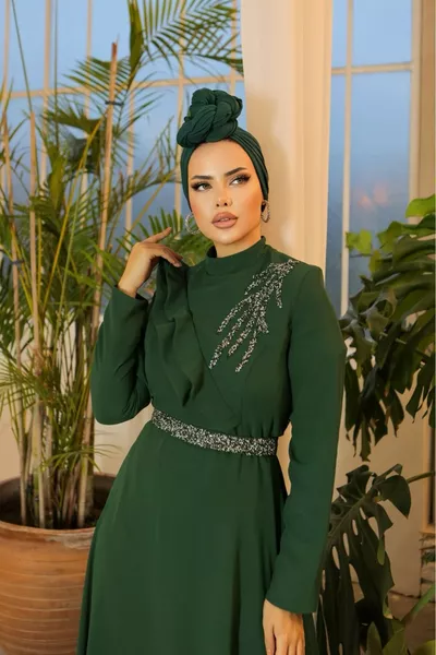 Хиджаб вечерна рокля с аксесоари за рамо