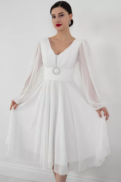 فستان شيفون بحزام مشبك 