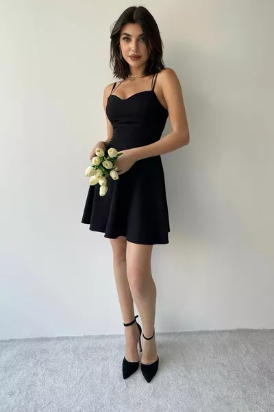 Women's Back Low-Cut Slim Strap Bell Cut V-Neck Black Evening Dress Graduation Dress 