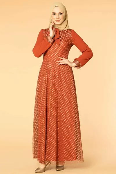 توافد فساتين سهرة الحجاب المتوهجة -  بلاط