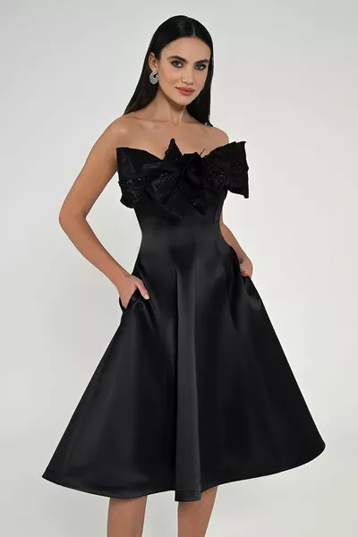 Front Large Taffeta Bow Detailed Dress