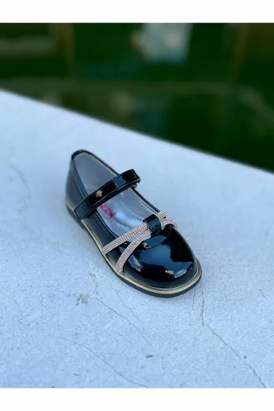 العظام حجر الفتيات 'الطفل باليه