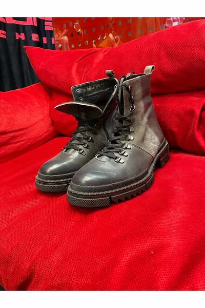 Зимние сапоги из натуральной кожи с меховой внутренней частью