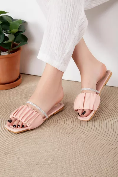 شباشب من الحجر الوردي للسيدات - 