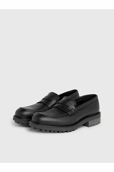 Кожени мокасини