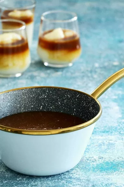 Troy Horse-Shaped Salt Shaker White cm