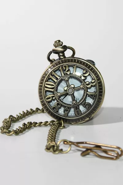 Релефен джобен часовник