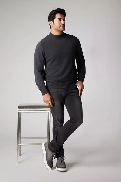 كنزة رجالية من القطن برقبة نصف سلحفاة، قياس عادي، باللون الرمادي الداكن