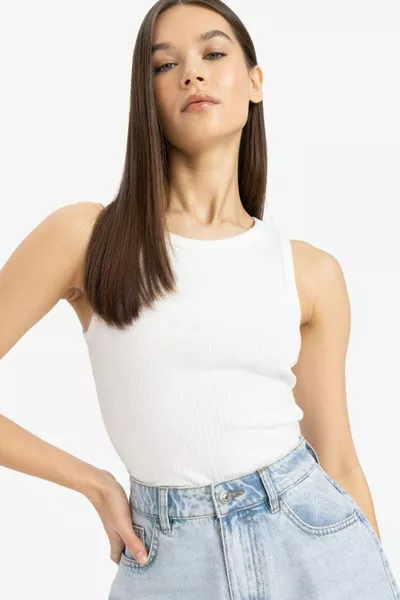 Slim Fit Dar Kesim Halter Yaka Fitilli Kaşkorse Atlet HS