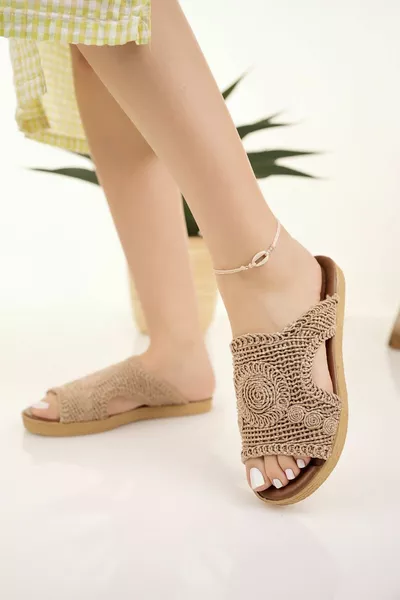صندل نسائي من القش بلون البني بكروشيه ودانتيل محاك ومطرز، أنيق، لموسم الصيف الجديد، للمنزل والشاطئ وقضاء العطلات