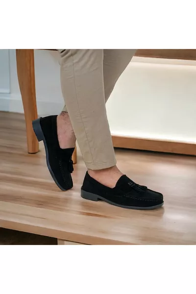 حذاء رجالي كلاسيكي من الجلد السويدي المخملي الأسود