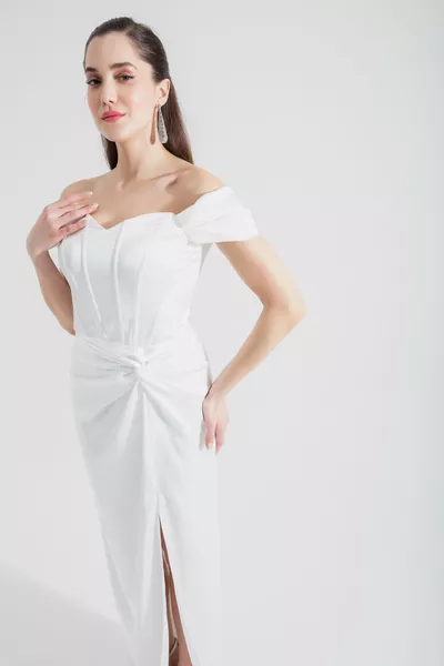 المرأة الأبيض Underwire مشد طويل الساتان مساء اللباس