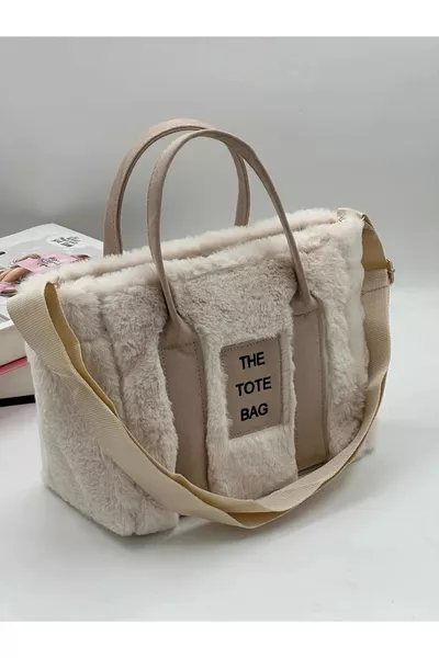 Damen Tasche The Tote Bag mit Schriftzug, Schulterriemen, gefüttert mit Pelz, Plüsch-Umhängetasche