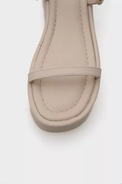 صندل نسائي بباقة مزدوجة وكعب ممتلئ على منصة عالية ديفين إنسه