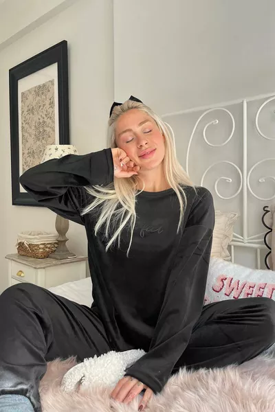 Black Perfect Patterned Exclusive Velvet Women's Pajama Set